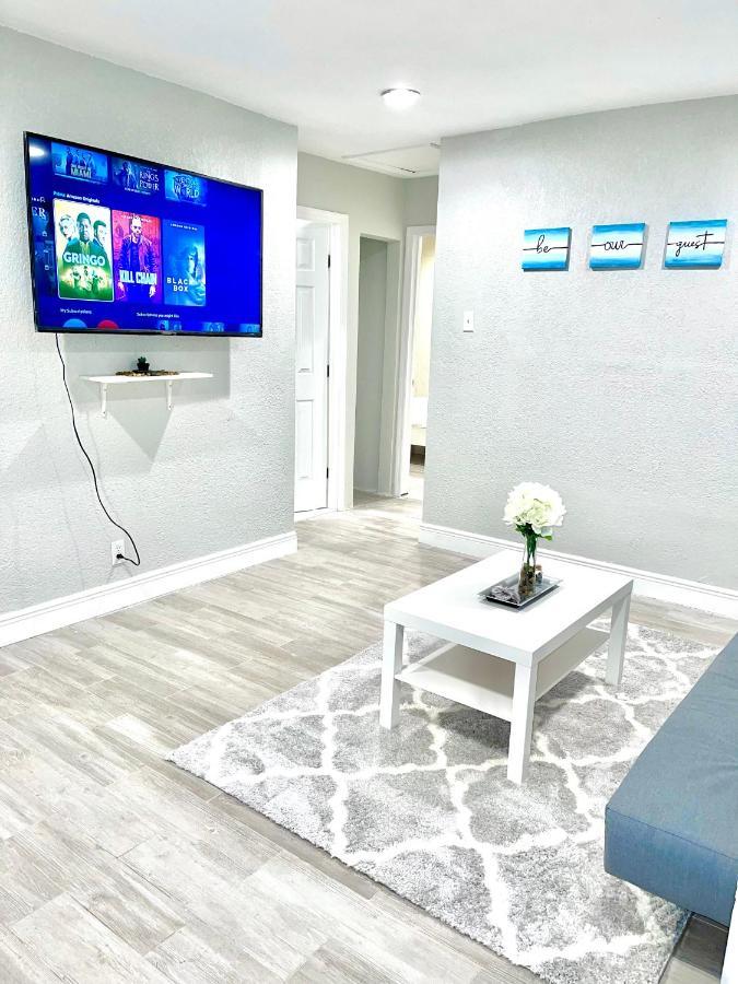 Modern And Comfy *